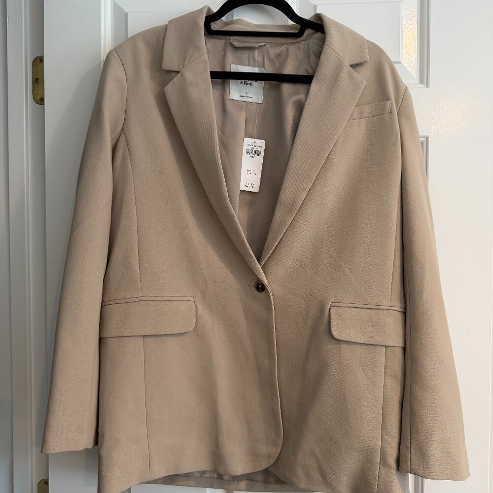 Abercrombie & Fitch Tailored Blazer Beige Large NWT